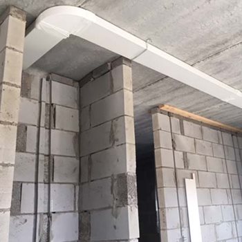 Mechanical-Ventilation-Flat-Channel-Ducting-at-first-fix-in-a-newbuild