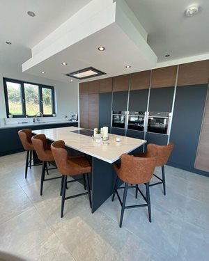 @selfbuild_co-down-kitchen-with-middle-island