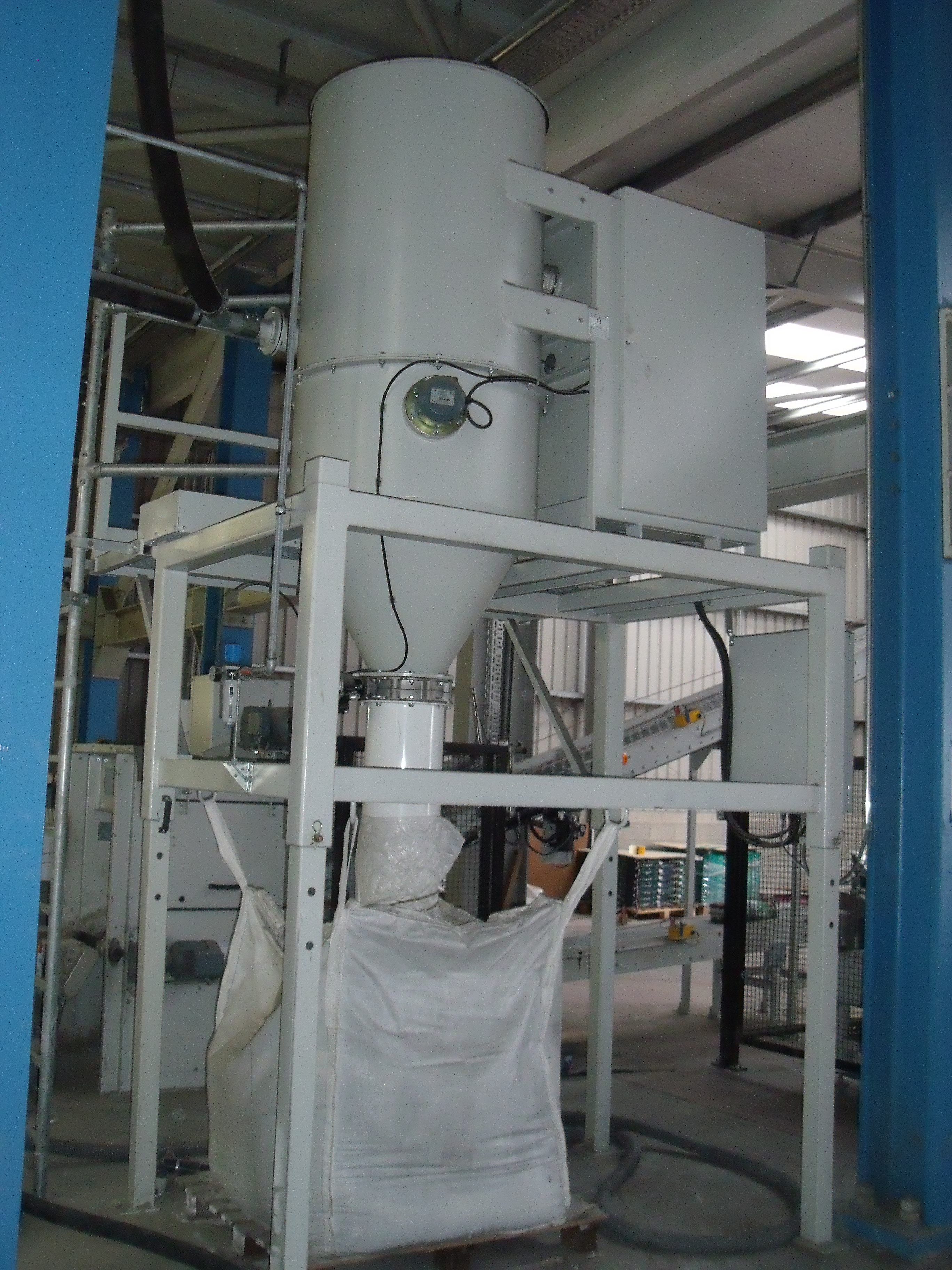 Beam Industrial Vacuum and bulk collection unit in Larsen factory