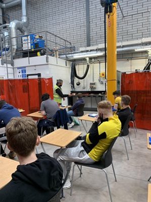 Beam Weld Fume Extraction Demonstration to class